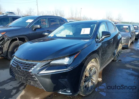 2018 Lexus Nx 300 z USA, uszkodzony, nr VIN JTJBARBZ1J2154953